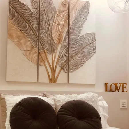 El Capricho Del Arco_apartamentos Catedral Burgo